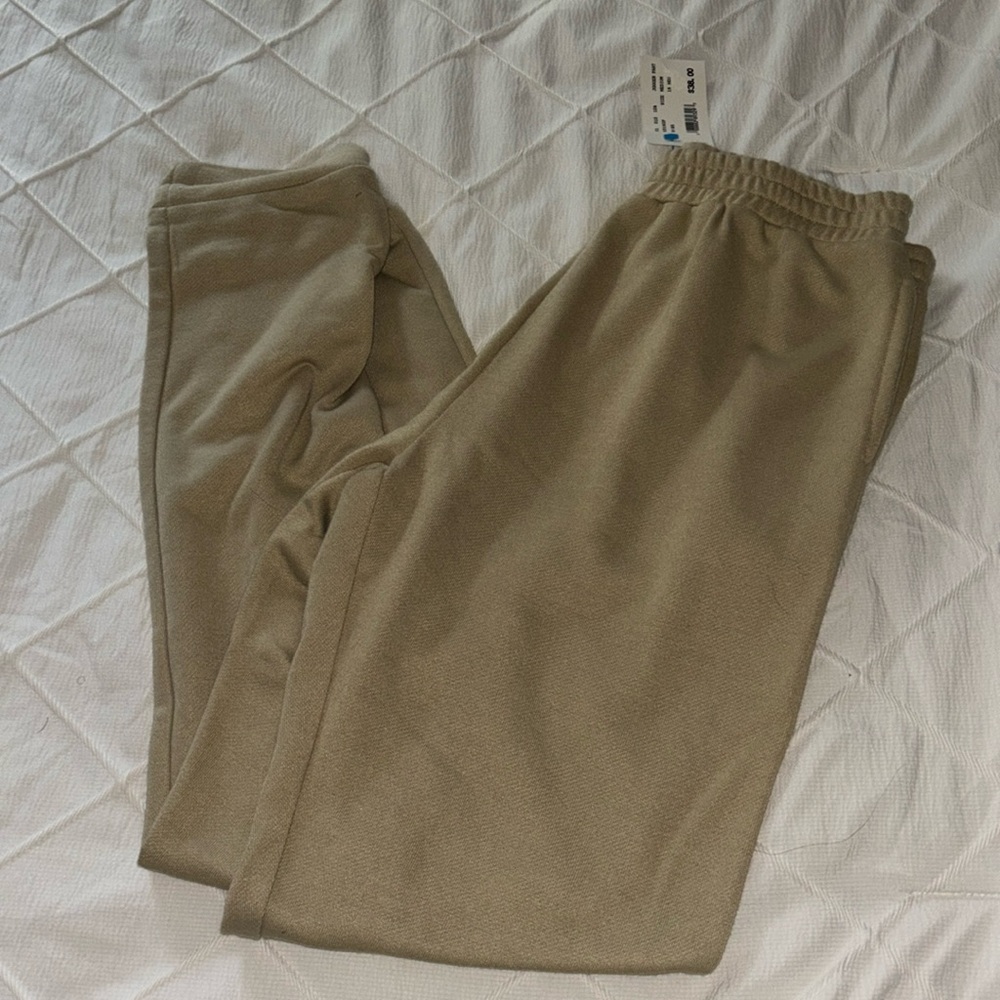 Brand new salty boutique sweats